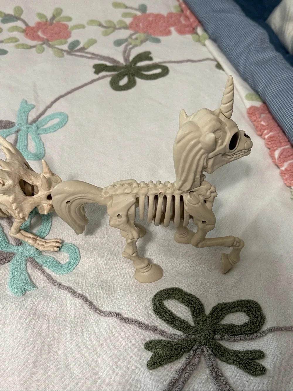 Halloween Skeleton Figurine Set Cat Unicorn Triceratops Bone Color Decor 3pc